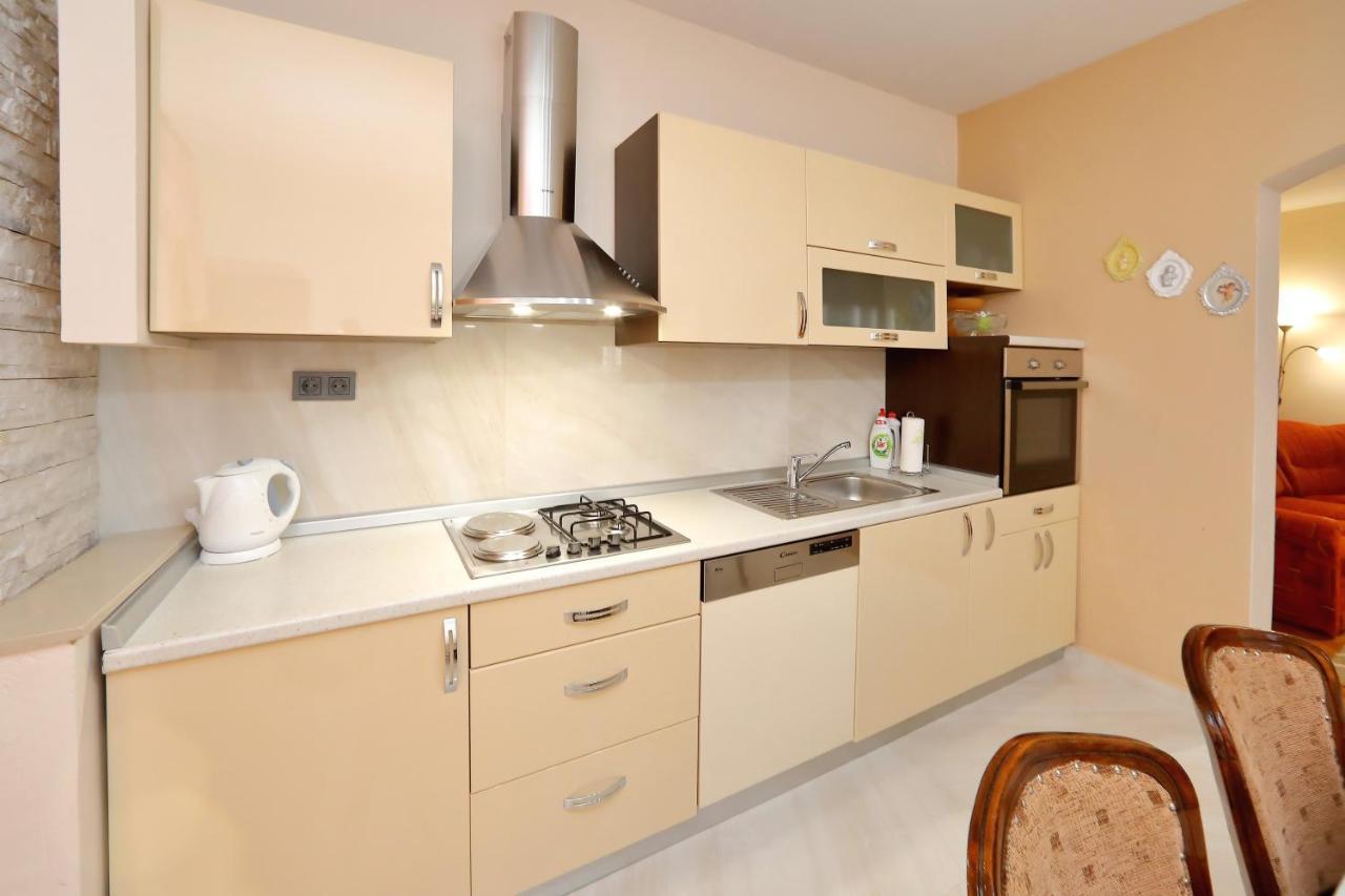Apartment Lucijan Bibinje Exterior photo